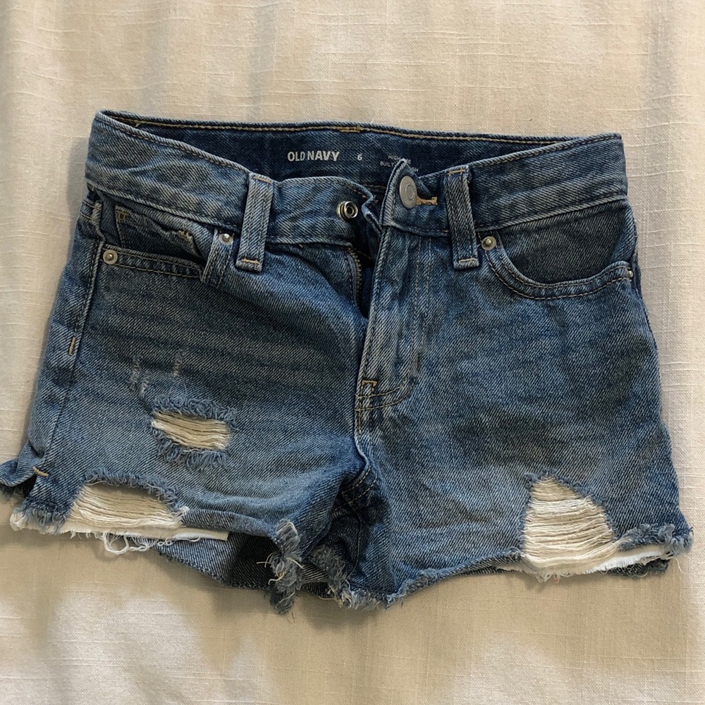 Old Navy Girls's Size 6 Distressed Blue Jean Shorts